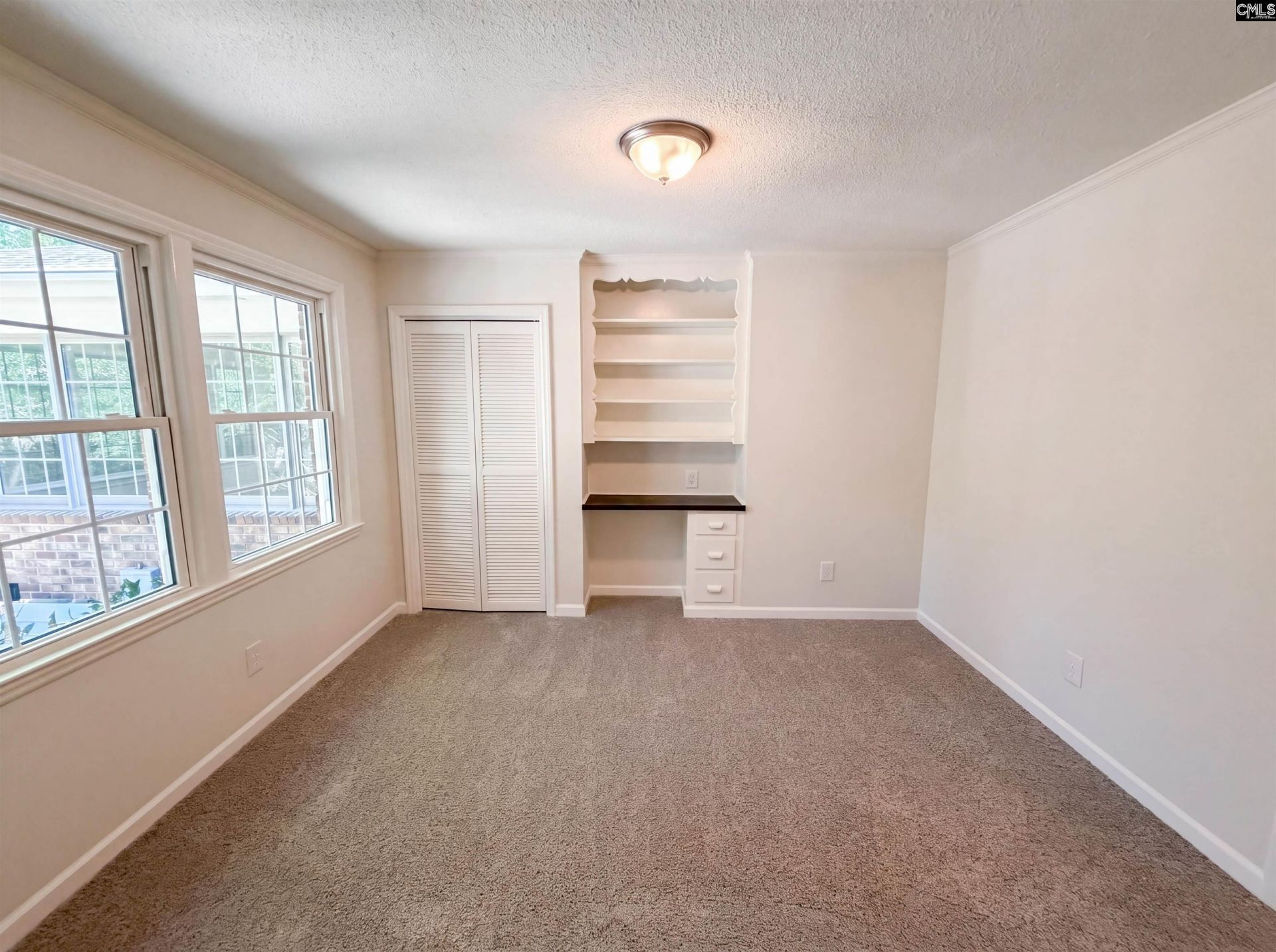 9654 Windsor Lake Boulevard Photo 25