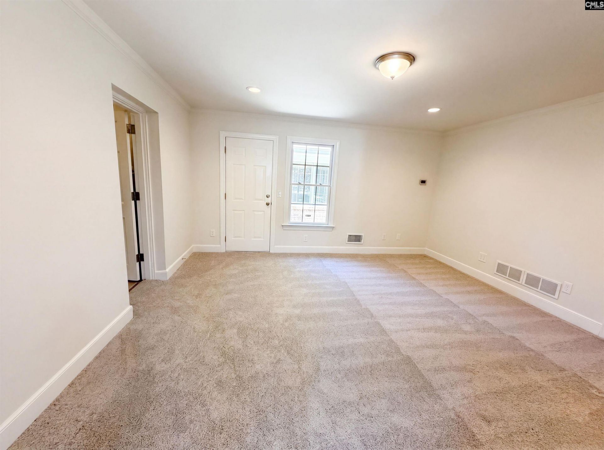 9654 Windsor Lake Boulevard Photo 27