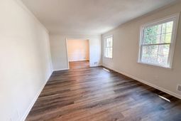 9654 Windsor Lake Boulevard photo 4