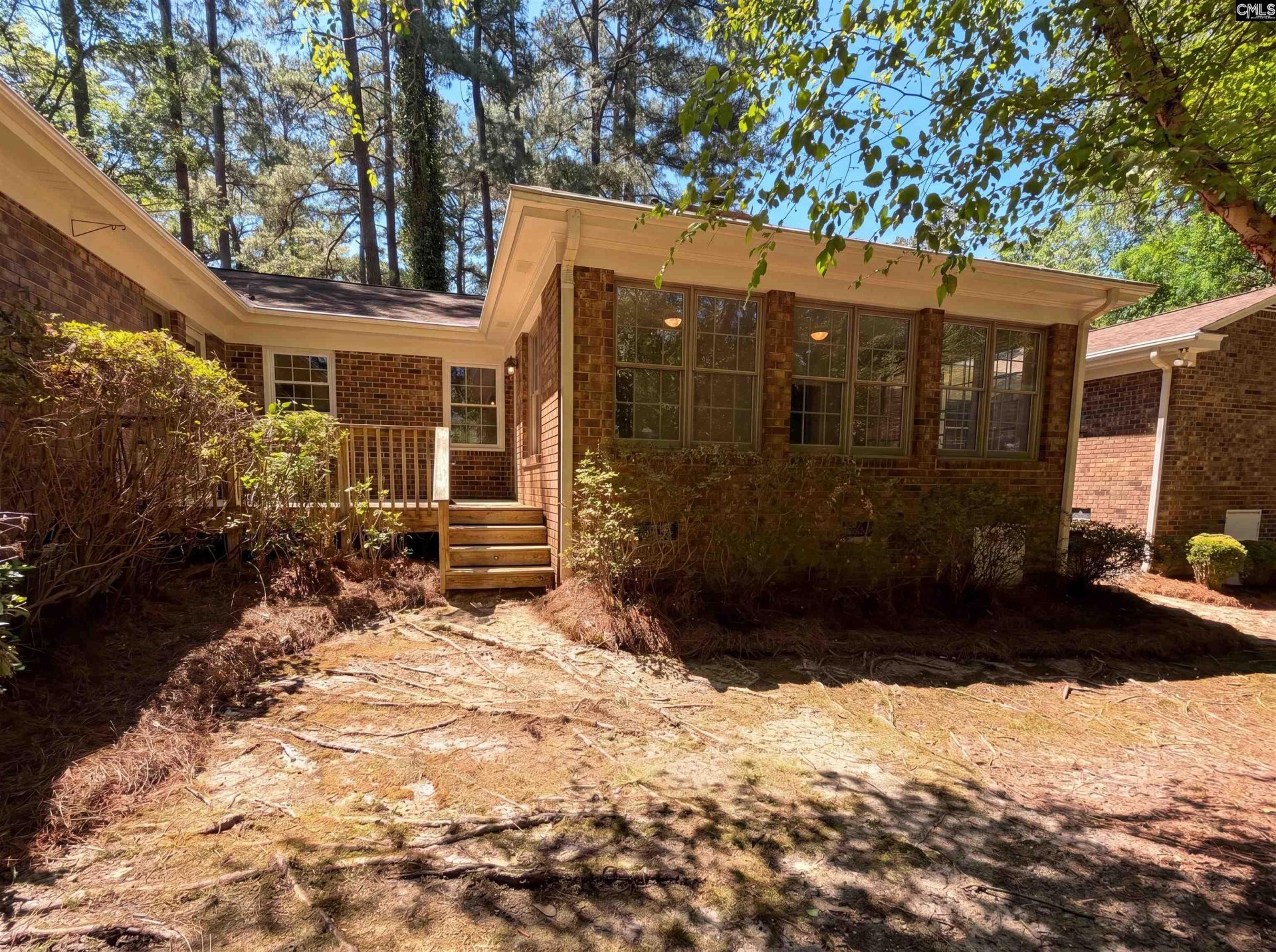 9654 Windsor Lake Boulevard Photo 5