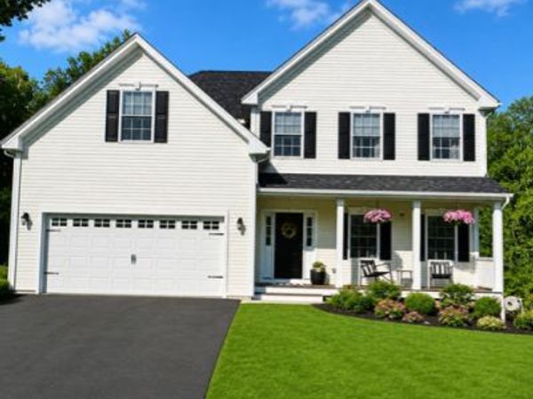 16 Tall Wood , East Hampton, CT 06424