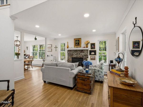 148 Mallard Path, Bushkill, PA 18324