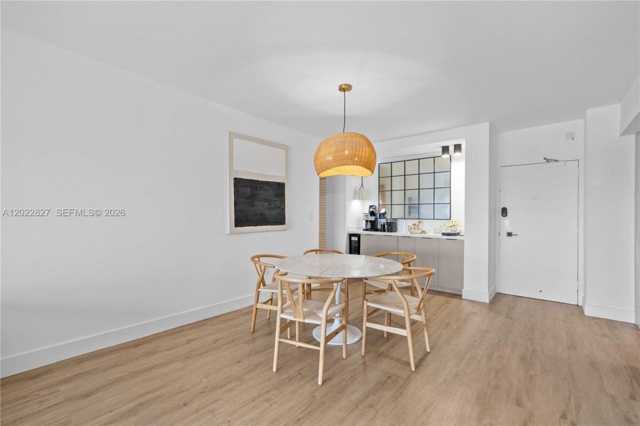 300 Bayview Dr , Unit 1504, Sunny Isles Beach, FL 33160 Photo
