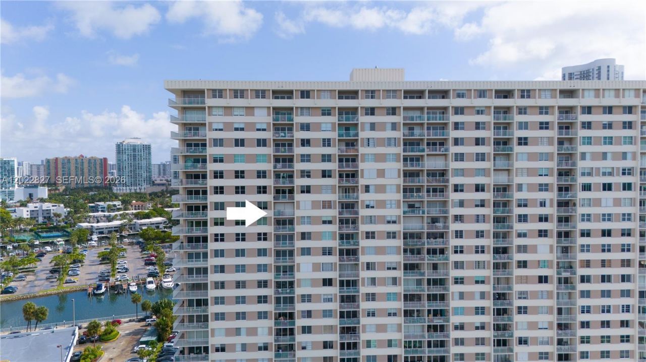 300 Bayview Dr , Unit 1504, Sunny Isles Beach, FL 33160 Photo