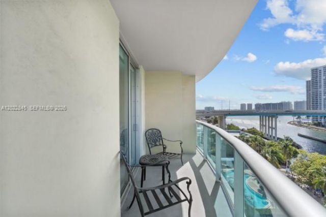 19390 Collins Ave , Unit 817, Sunny Isles Beach, FL 33160 Photo