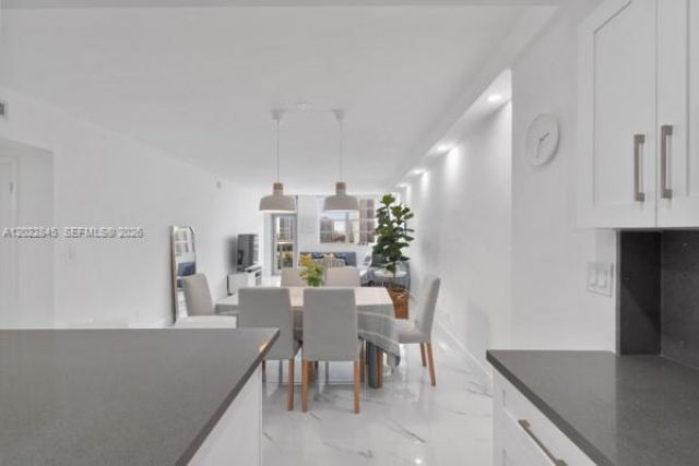 19390 Collins Ave , Unit 817, Sunny Isles Beach, FL 33160 Photo