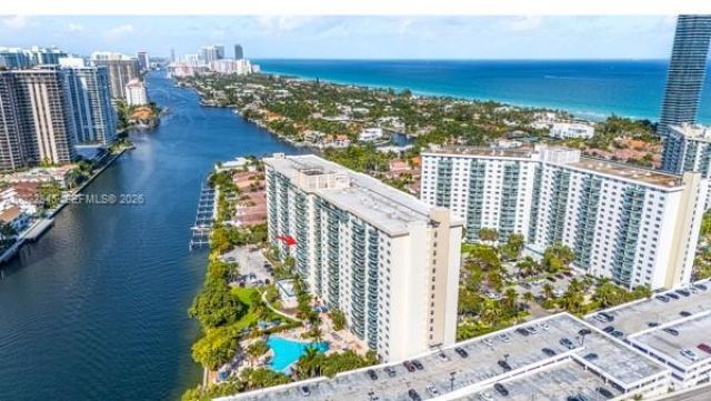 19390 Collins Ave , Unit 817, Sunny Isles Beach, FL 33160 Photo