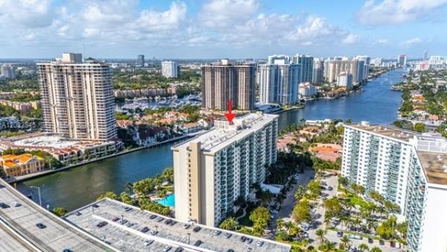 19390 Collins Ave , Unit 817, Sunny Isles Beach, FL 33160 Photo