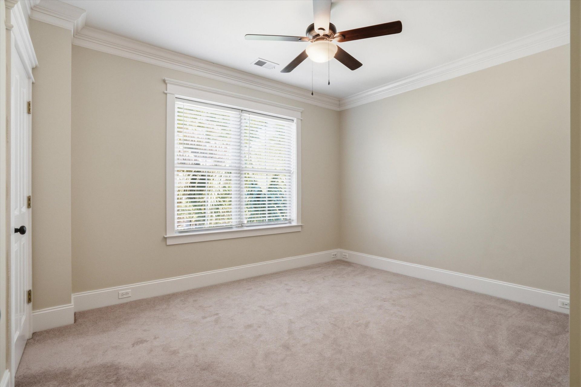 8577 Refuge Pointe Circle Photo 31
