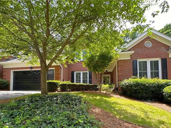7155 Roswell Road, Unit 57, Sandy Springs, GA 30328