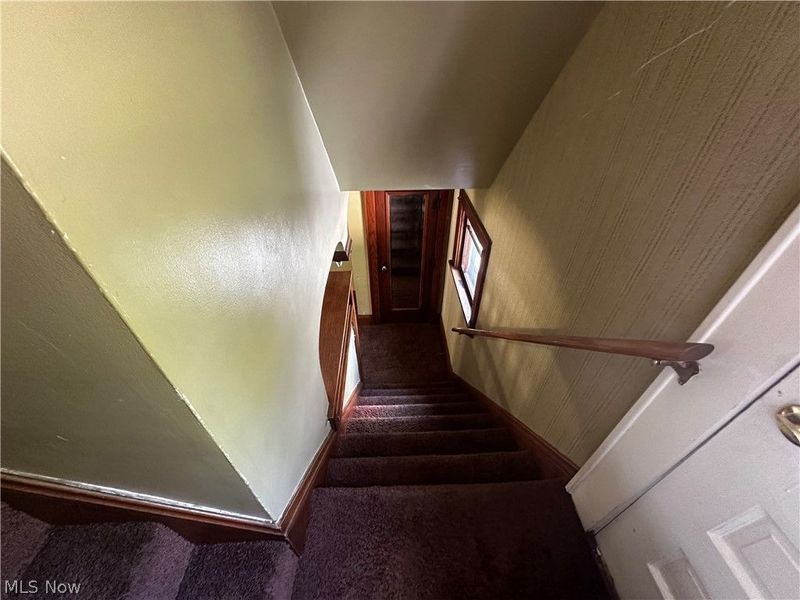 513 W Waterloo Road, Akron, OH 44314 Photo 11