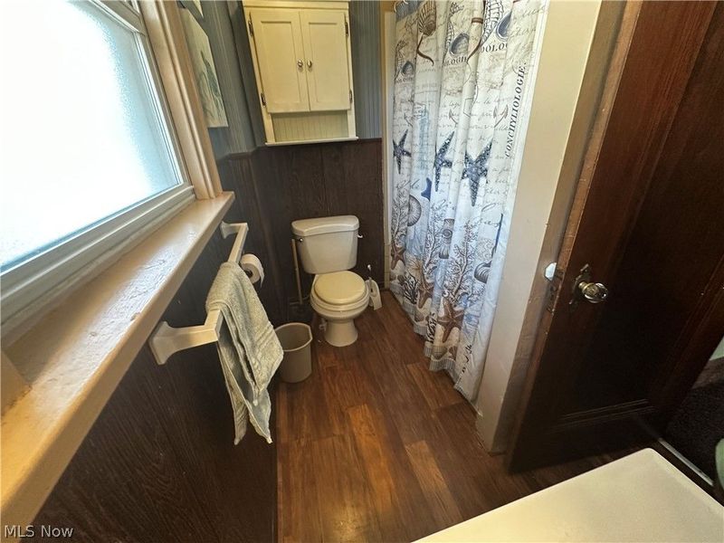 513 W Waterloo Road, Akron, OH 44314 Photo 9