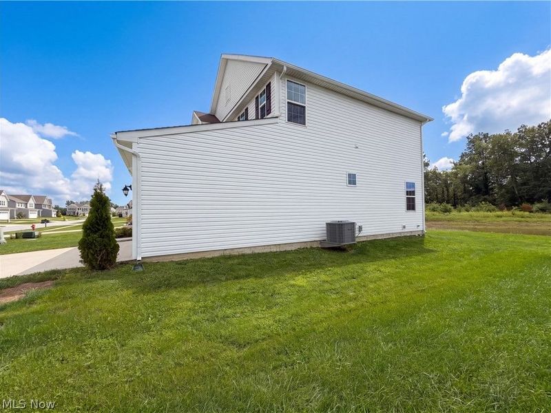 1594 Slick Rock Drive, Painesville, OH 44077 Photo 16