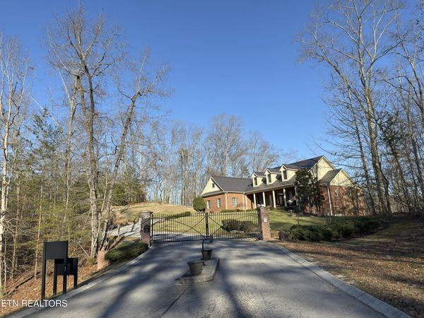 1014 Northbridge Close , Kingston, TN 37763