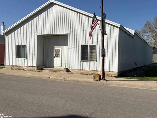 1109 Water Street, Alden, IA 50006