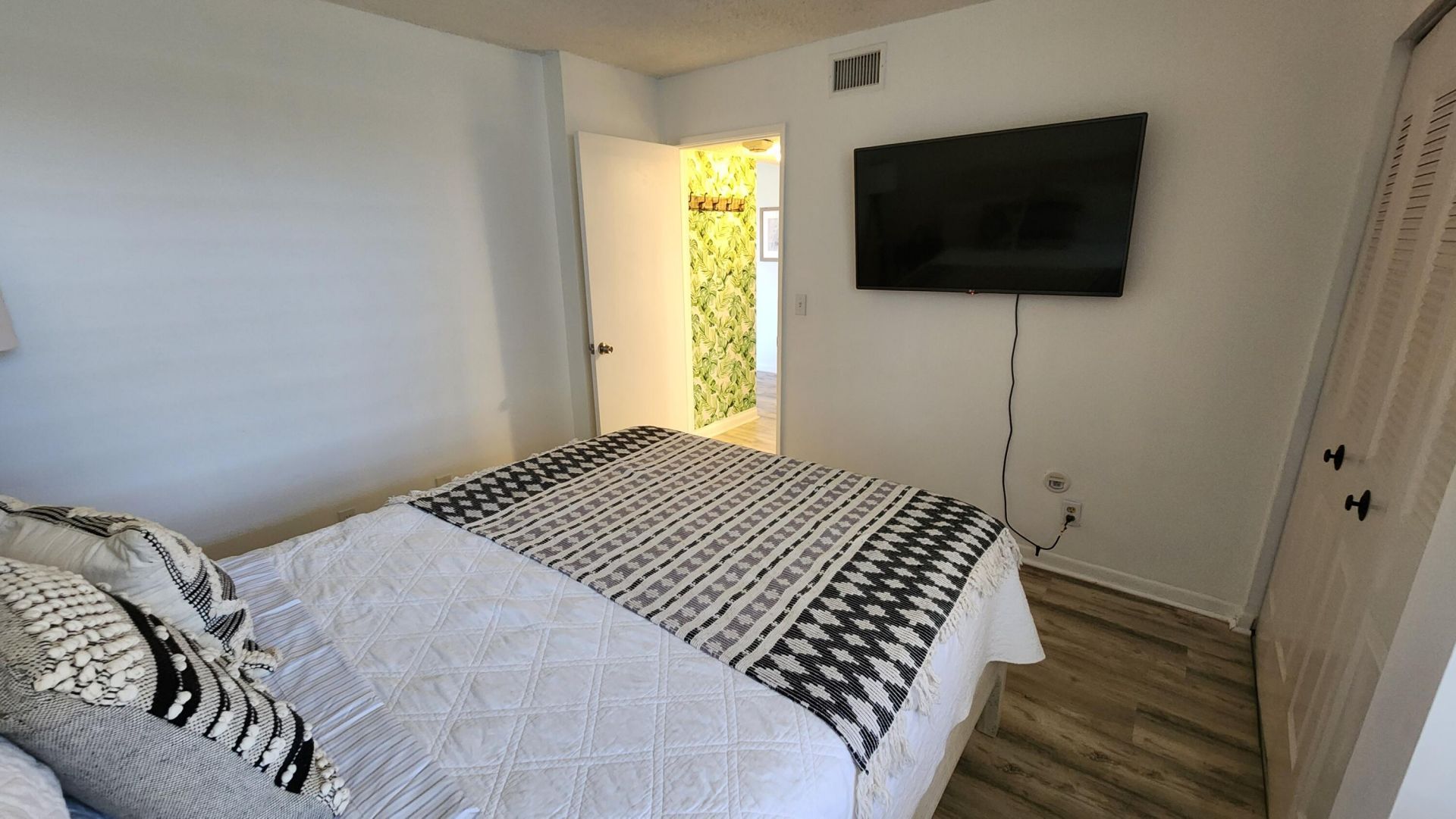 950 Egret Circle, Unit 5307, Delray Beach, FL 33444 Photo