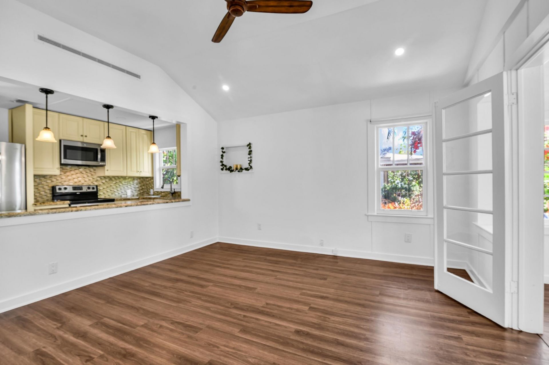 427 N J Street, Lake Worth Beach, FL 33460 Photo
