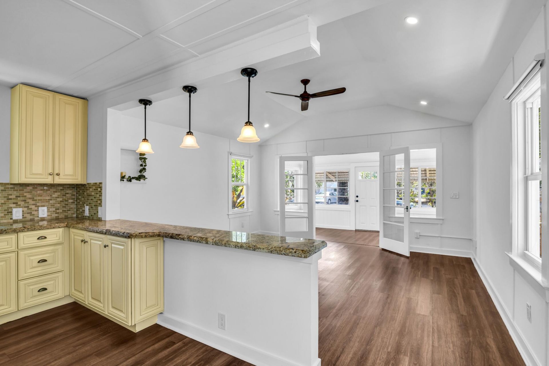 427 N J Street, Lake Worth Beach, FL 33460 Photo