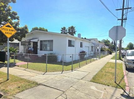 8106 Holly St, Oakland, CA 94621 Photo