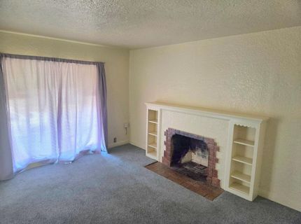 8106 Holly St, Oakland, CA 94621 Photo