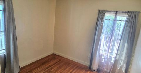 8106 Holly St, Oakland, CA 94621 Photo