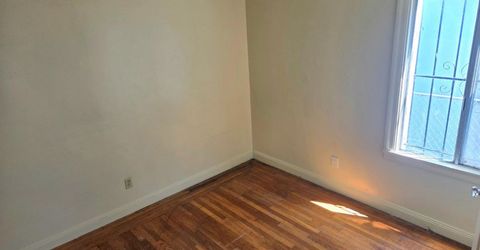 8106 Holly St, Oakland, CA 94621 Photo