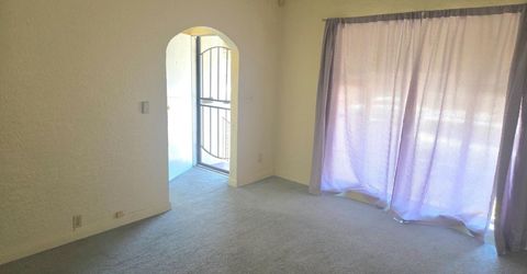 8106 Holly St, Oakland, CA 94621 Photo
