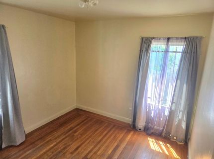 8106 Holly St, Oakland, CA 94621 Photo
