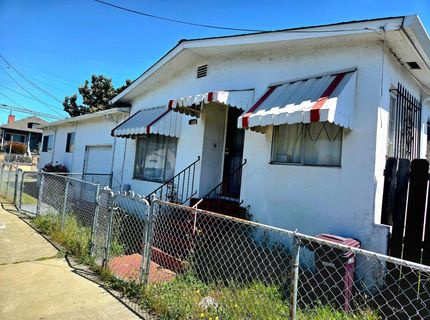 8106 Holly St, Oakland, CA 94621 Photo