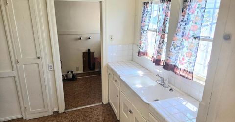 8106 Holly St, Oakland, CA 94621 Photo