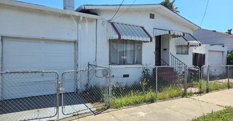 8106 Holly St, Oakland, CA 94621 Photo