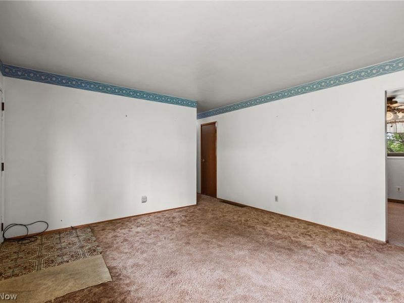 5 Sunset Drive, Martins Ferry, OH 43935 Photo 12