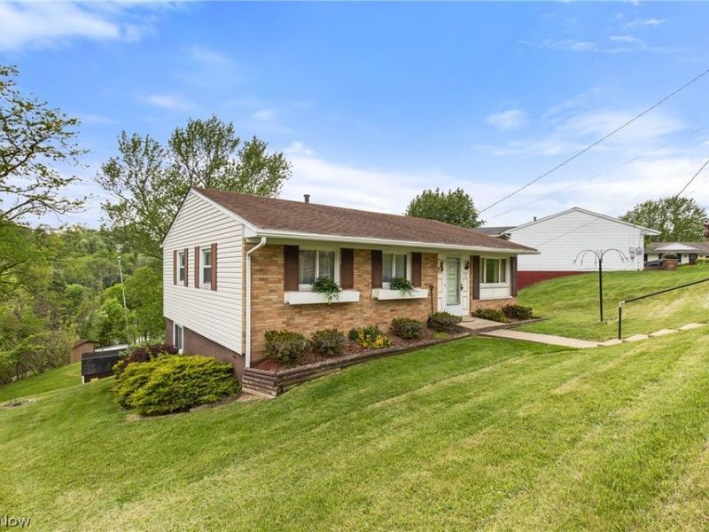 5 Sunset Drive, Martins Ferry, OH 43935 Photo 2