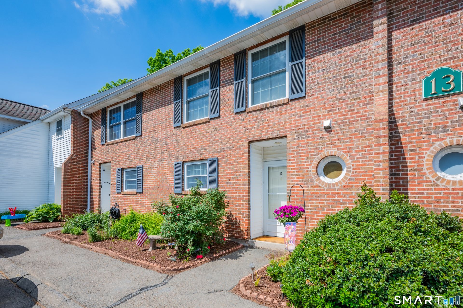 190 Tomlinson, Unit 13E, Plainville, CT 06062 Main Photo