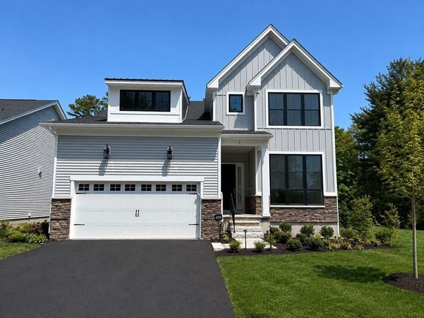 1 Juniper Ln, Unit 1, Tyngsborough, MA 01879