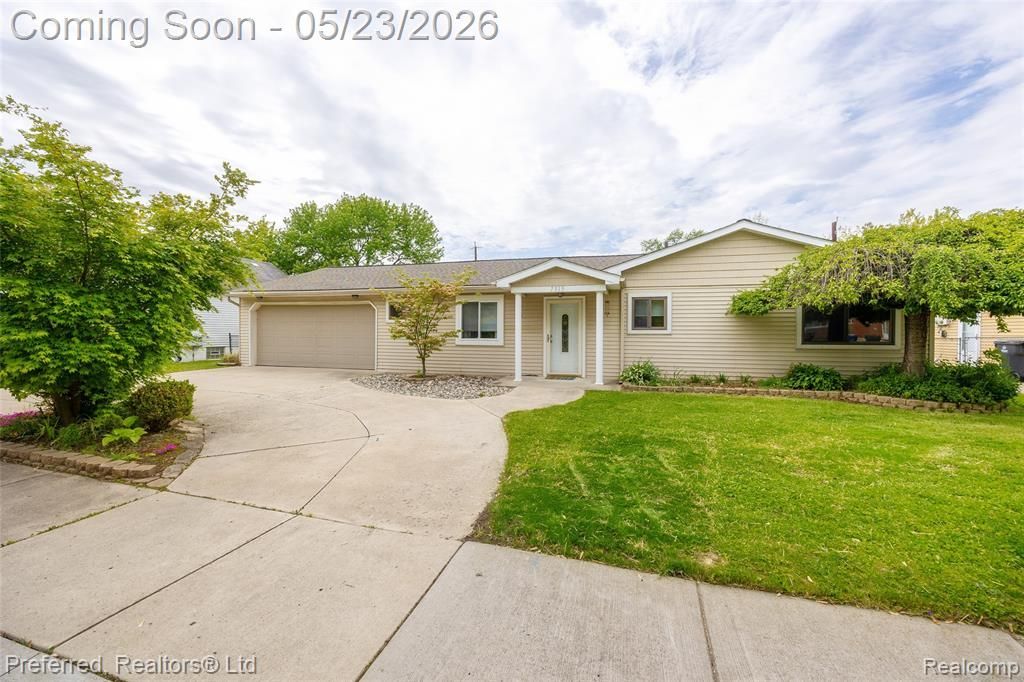 7315 Gilman Street, Westland, MI 48185 Main Photo