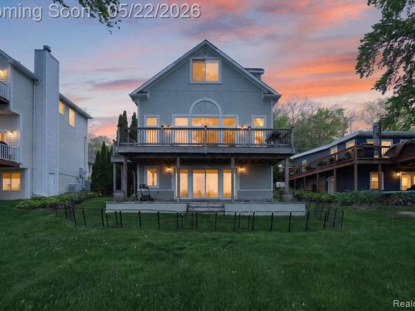 5025 Harp Drive, Fenton Twp, MI 48451