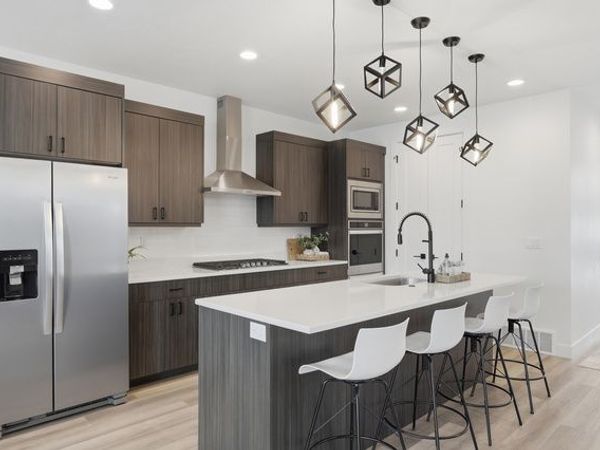 5653 S BAMBURGH VIEW CIR, Murray, UT 84107