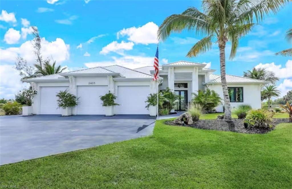 2405 SW 11th Ave , Cape Coral, FL 33991 Photo