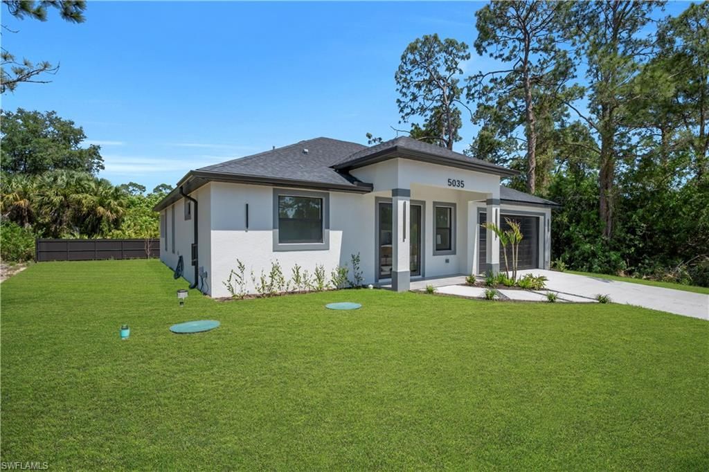 5035 Spinnaker Rd , Labelle, FL 33935 Photo