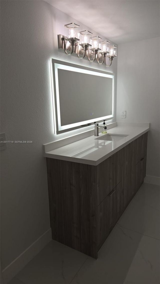 230 SW 117th Ter , Unit 202, Pembroke Pines, FL 33025 Photo
