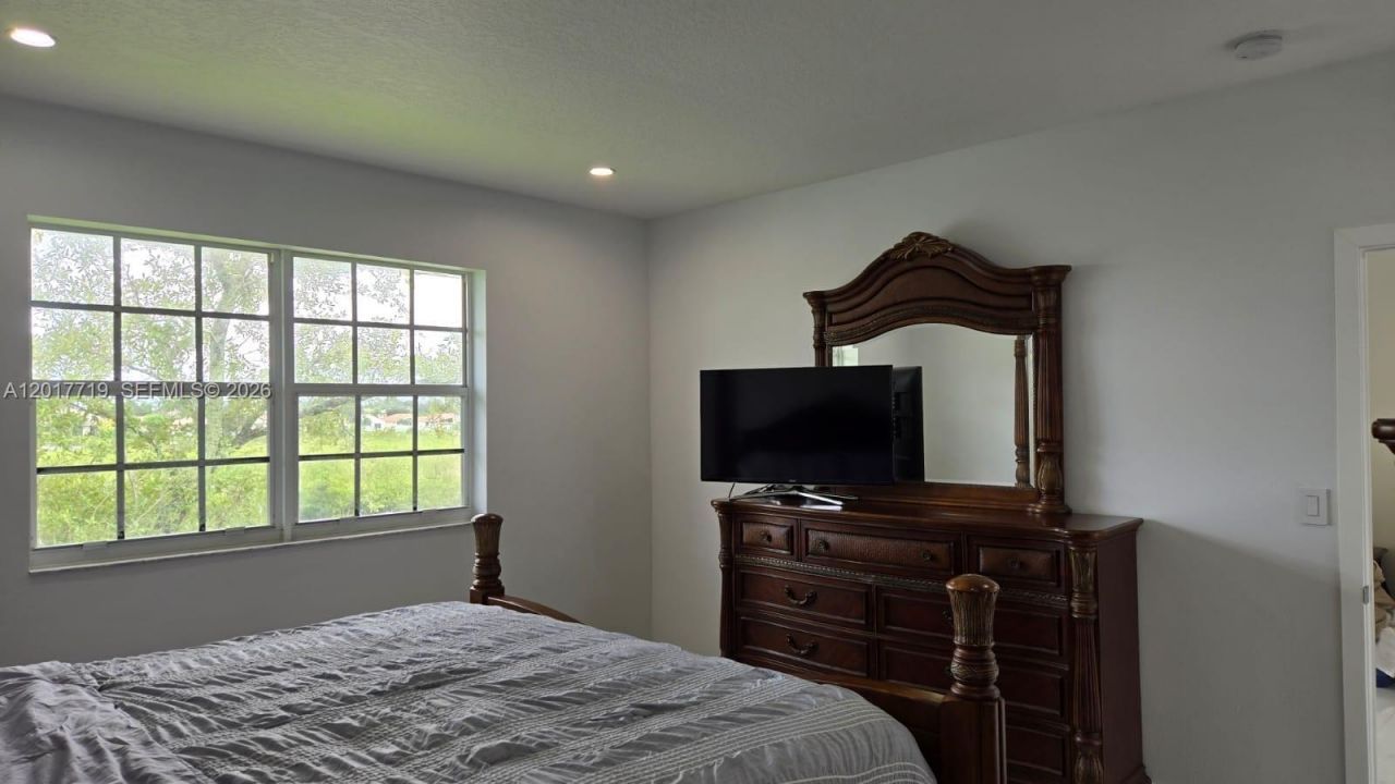 230 SW 117th Ter , Unit 202, Pembroke Pines, FL 33025 Photo