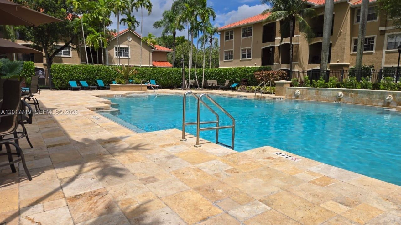 230 SW 117th Ter , Unit 202, Pembroke Pines, FL 33025 Photo