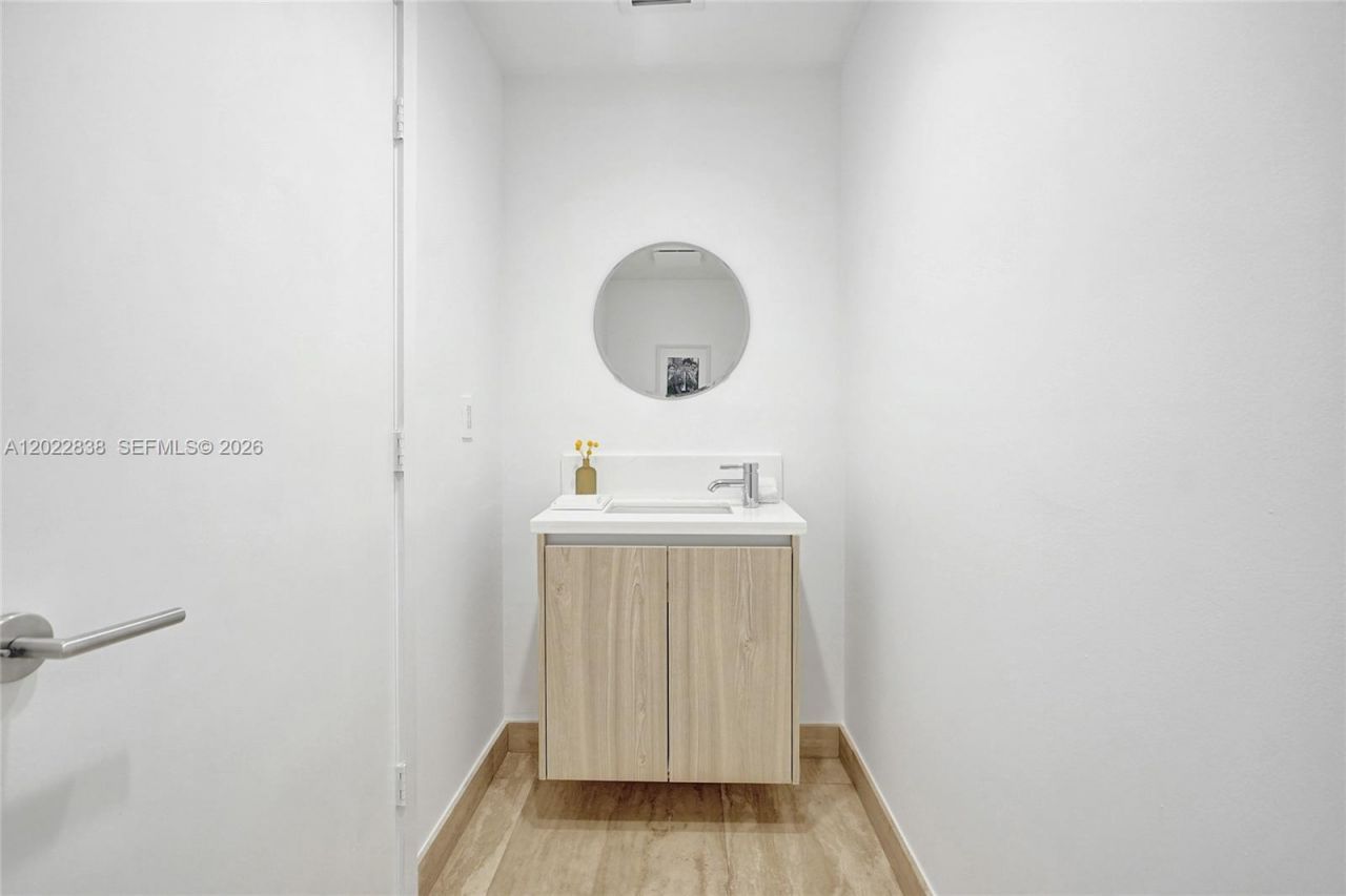 1445 16th St , Unit 404, Miami Beach, FL 33139 Photo