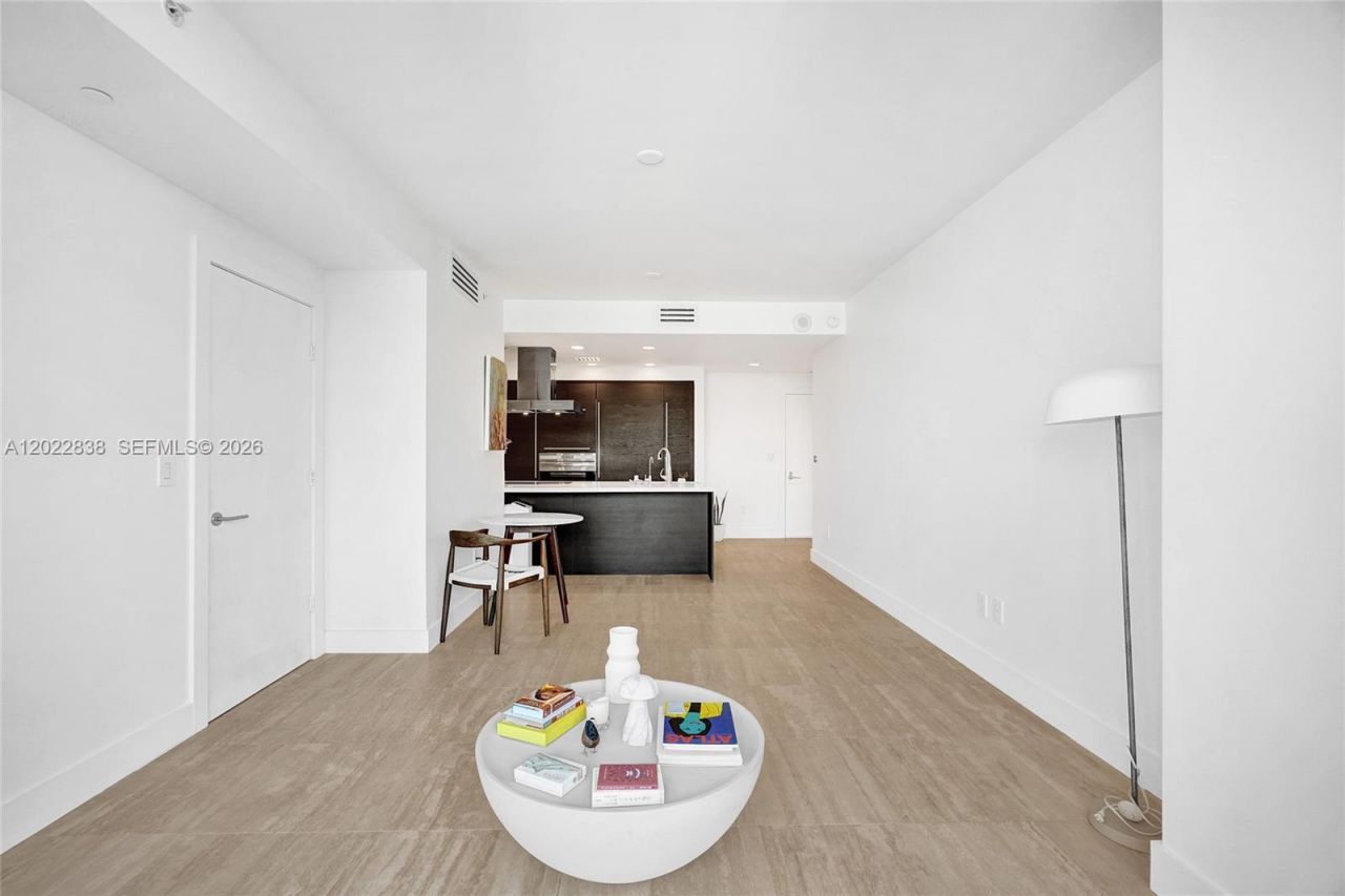 1445 16th St , Unit 404, Miami Beach, FL 33139 Photo