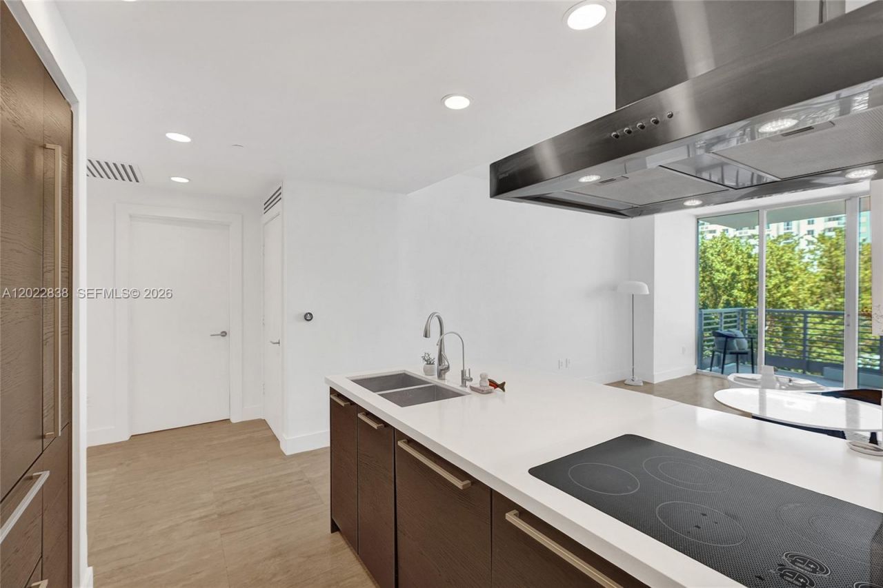 1445 16th St , Unit 404, Miami Beach, FL 33139 Photo