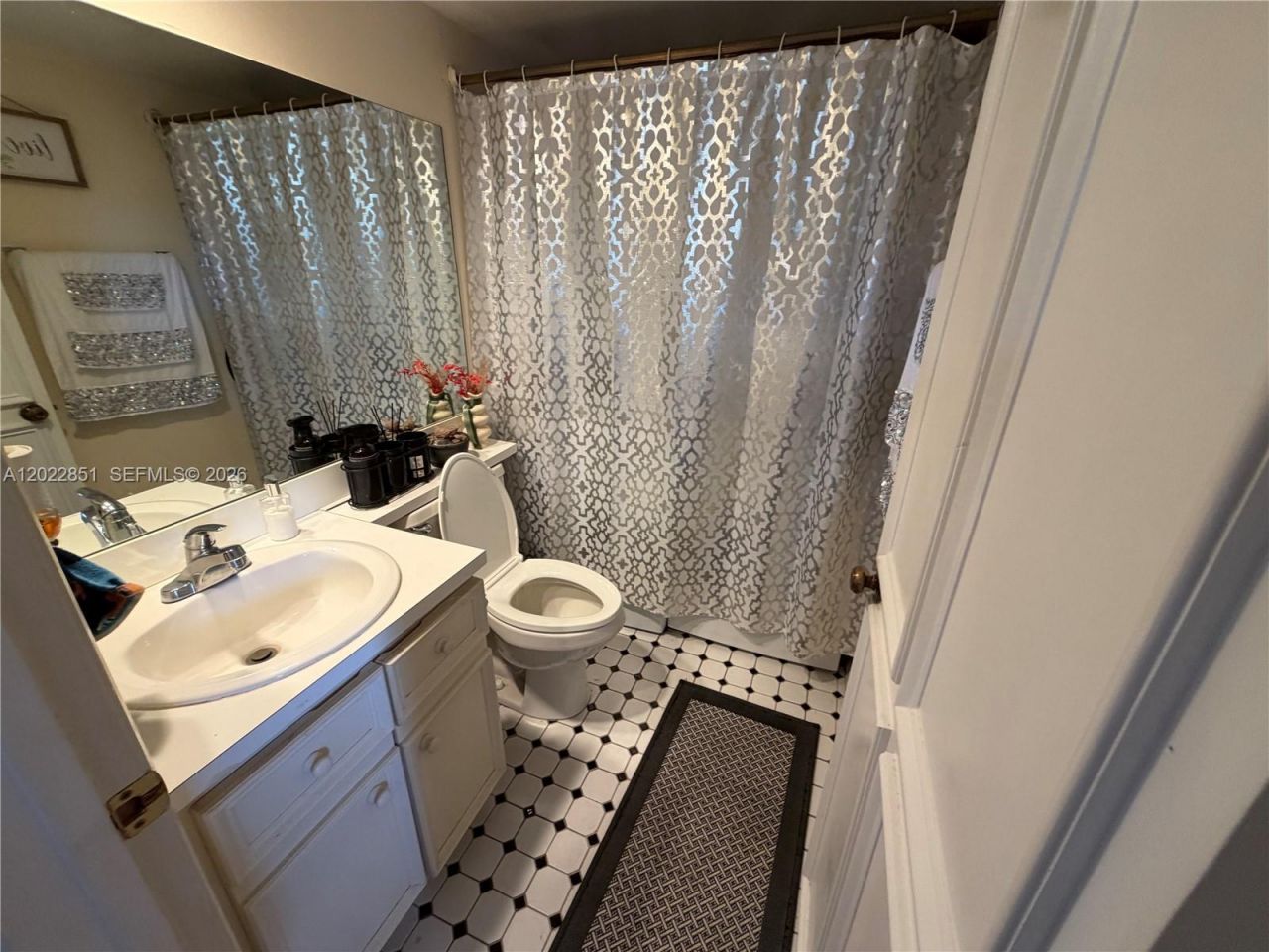 964 Springdale Cir , Palm Springs, FL 33461 Photo
