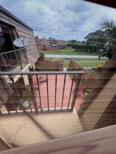 964 Springdale Cir , Palm Springs, FL 33461 Photo