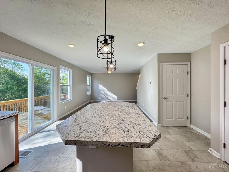 2905 Pine Leaf Court, Hamilton, OH 45103 Photo 18