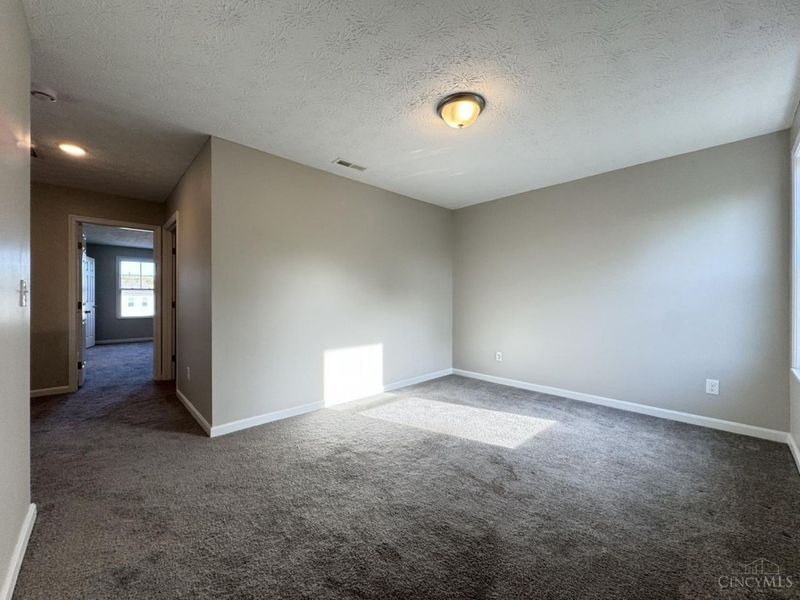 2905 Pine Leaf Court, Hamilton, OH 45103 Photo 21